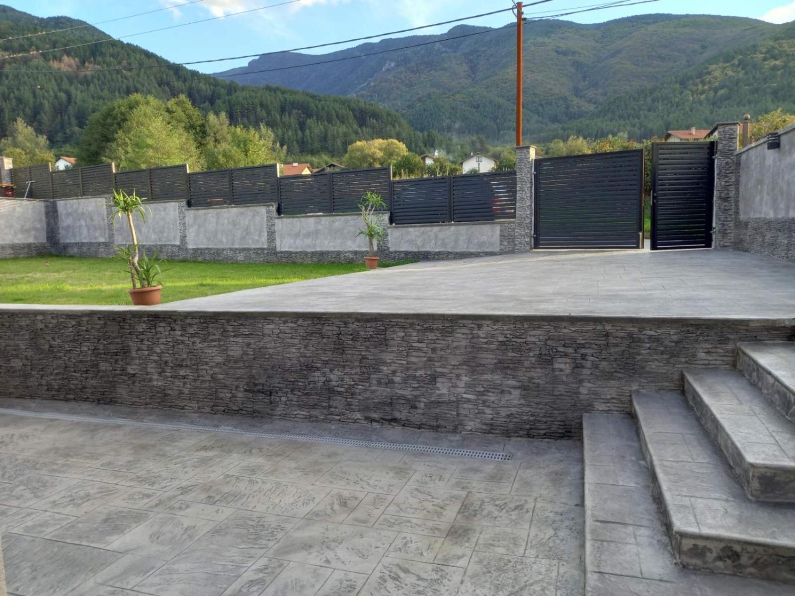 Къщи За Гости "Алитея" Sapareva Bania Exterior foto